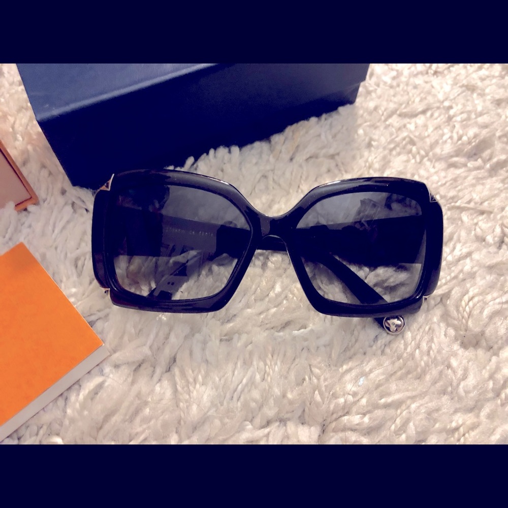 Louis Vuitton Black Glitter Hortensia Sunglasses